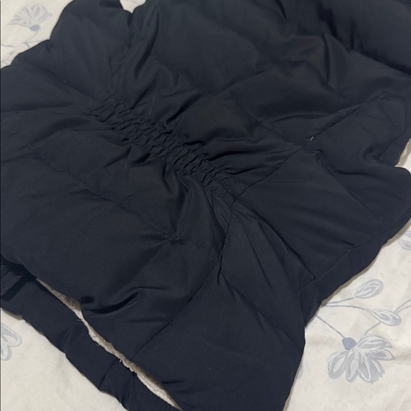 Hollister Women Hooded Puffer Vest (Size: S) - Picture 5 of 9